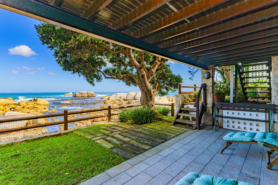 3 Bedroom Property for Sale in Camps Bay Western Cape